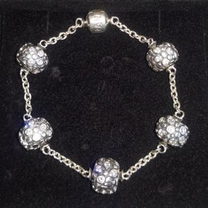 AUTHENTIC PANDORA BRAND BRACELET 8 / 5 ENCORE CZ EXCELLENT CONDITION
